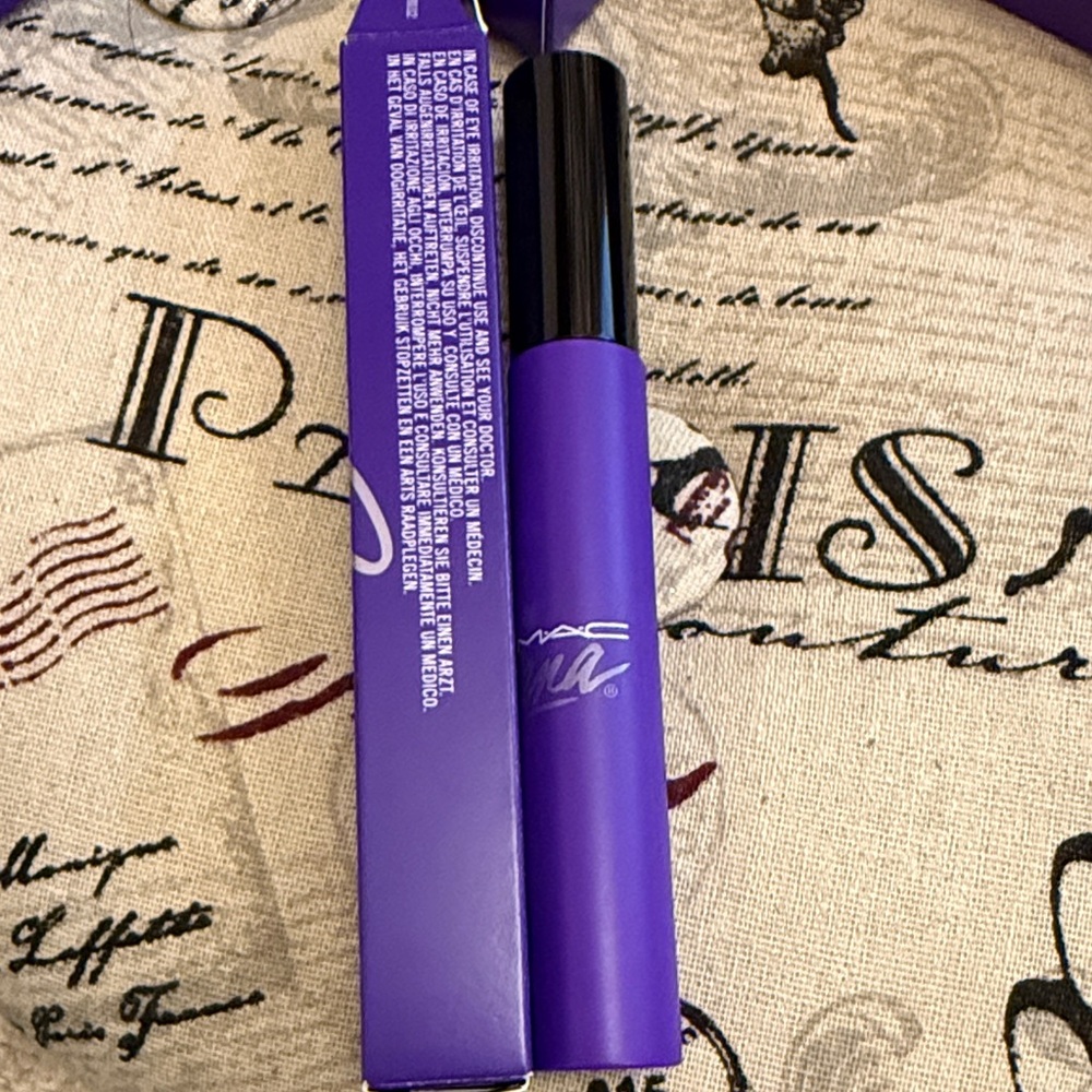 MAC Cosmetics Vibrant Purple Mascara